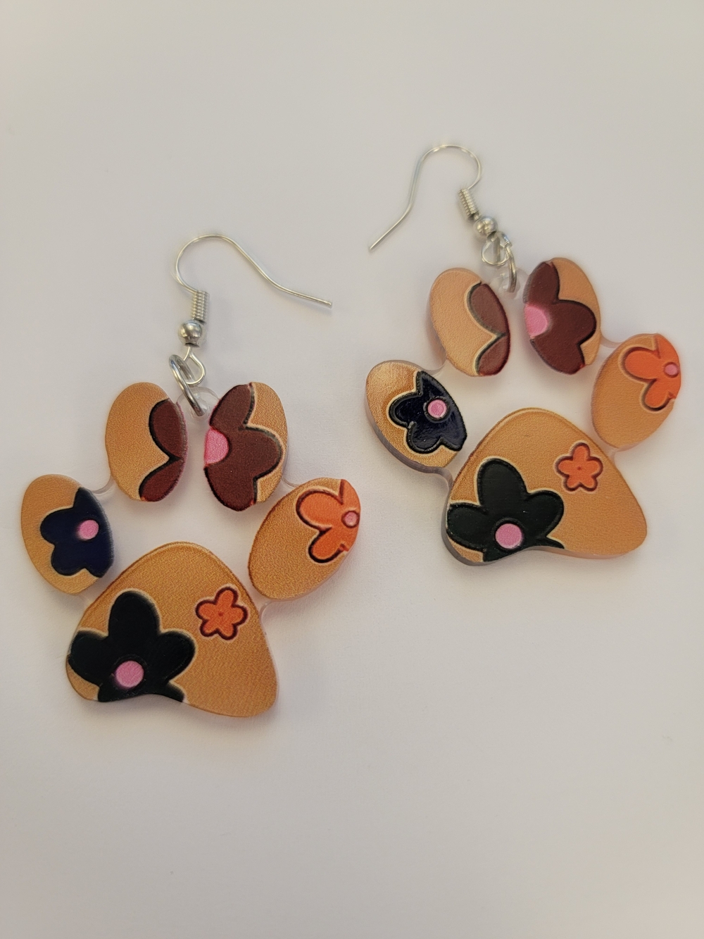 Floral Paw Print Dangle Earrings - Tan & Black